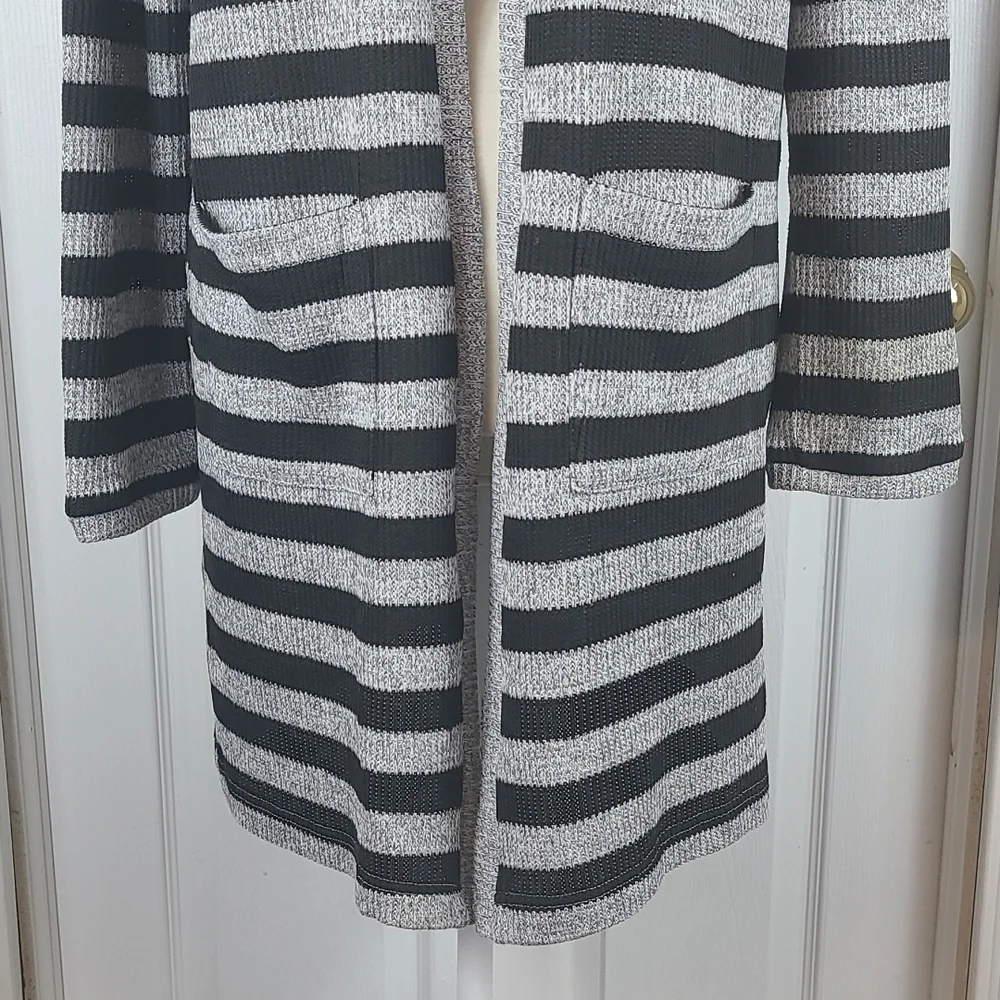 Doe & Rae Striped Cardigan - Picture 4 of 11
